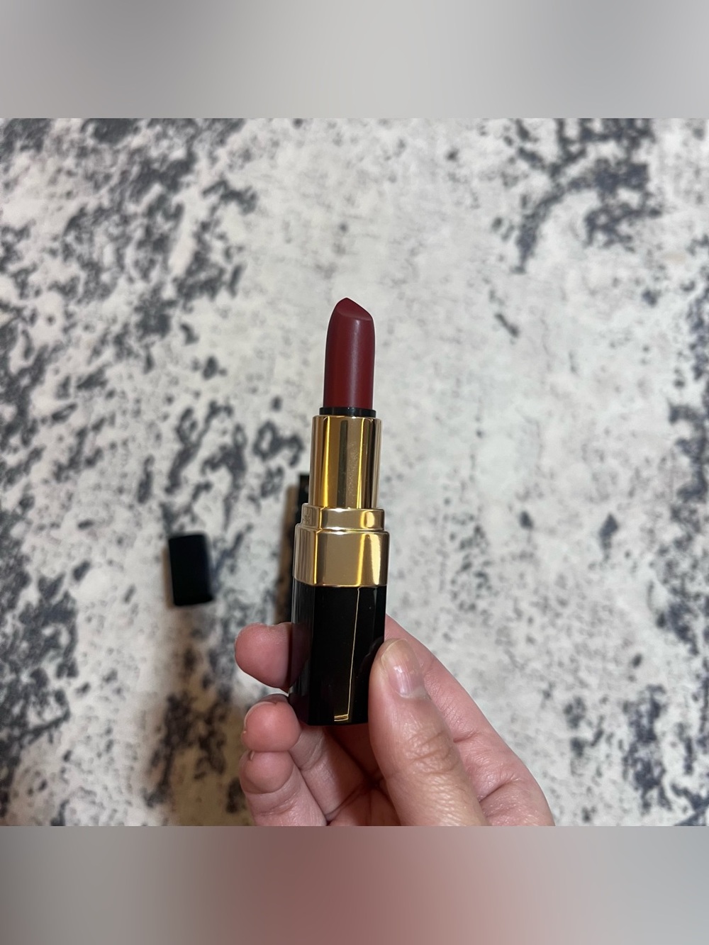 Bobbi Brown Lip color Burnt Red 9 discontinued - Picture 6 of 11